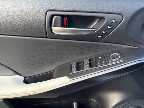 Certified 2022 Lexus IS 350 F Sport image 12