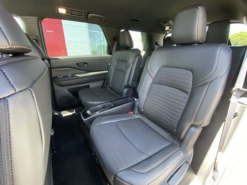 Certified 2023 Nissan Pathfinder Rock Creek AWD/4WD image 13