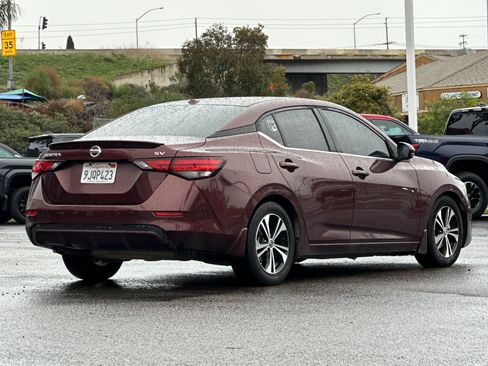 Used 2020 Nissan Sentra SV image 5