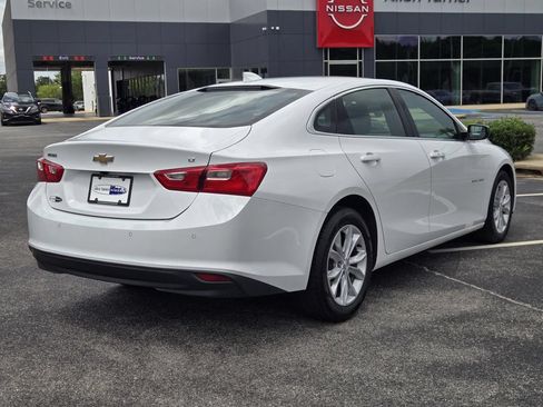Used 2025 Chevrolet Malibu LT FWD image 6