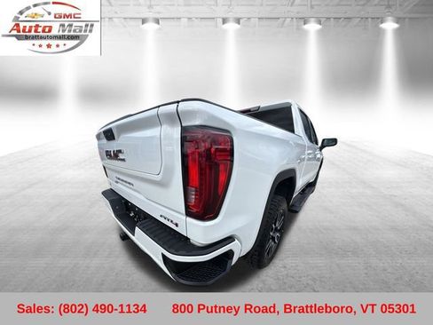 Used 2023 GMC Sierra 1500 AT4 w/ AT4 Premium Package image 13