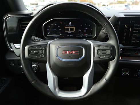 Used 2024 GMC Sierra 1500 SLT image 12