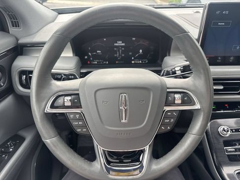 Certified 2021 Lincoln Nautilus Reserve AWD/4WD image 11