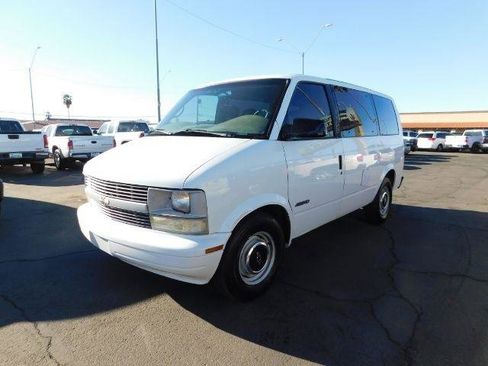 Used 1999 Chevrolet Astro Passenger image 3