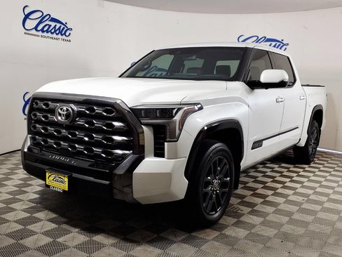 Used 2023 Toyota Tundra Platinum AWD/4WD image 6