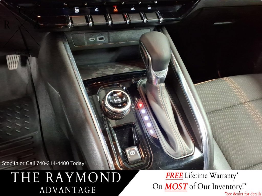 Used 2024 GMC Canyon AT4 w/ Technology Package AWD/4WD image 20