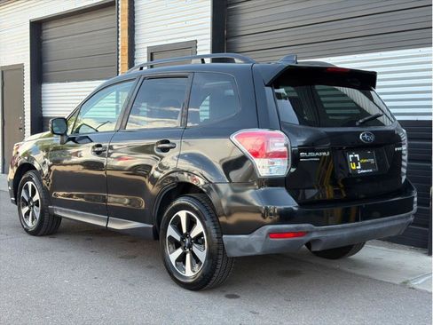 Used 2018 Subaru Forester 2.5i Premium w/ All-Weather Package AWD/4WD image 7