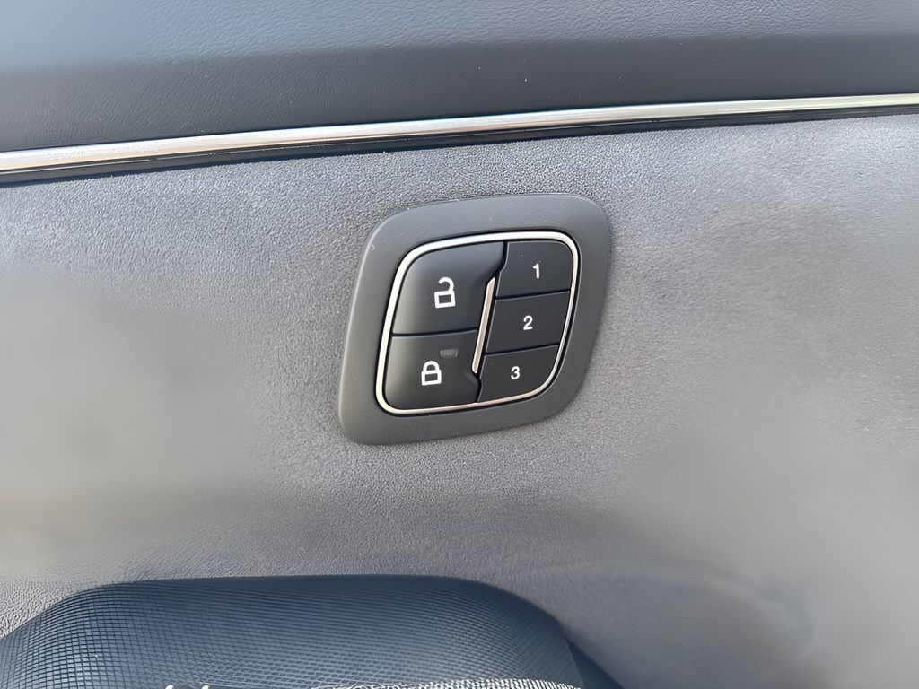 Used 2025 Ford Mustang Mach-E GT AWD/4WD image 12