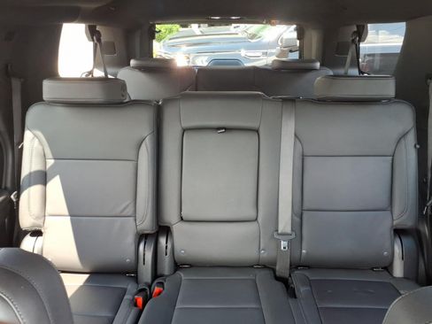 Used 2025 Chevrolet Tahoe LT w/ Comfort Package AWD/4WD image 31