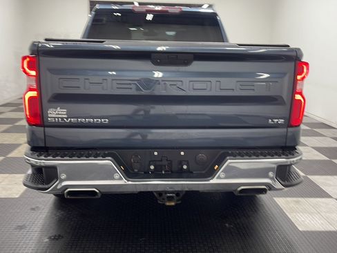 Used 2019 Chevrolet Silverado 1500 LTZ AWD/4WD image 15