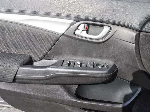 Used 2015 Honda Civic EX image 23