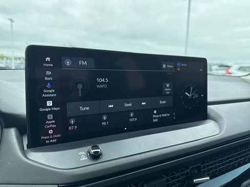 Used 2023 Honda Accord Touring image 18