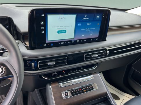 New 2025 Lincoln Aviator Reserve w/ Illumination Package RWD image 15