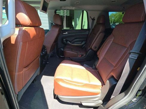 Used 2019 Chevrolet Tahoe Premier w/ Premier Plus Edition image 8