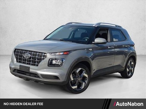 Used 2023 Hyundai Venue SEL FWD image 1