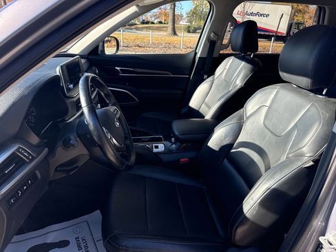 Used 2021 Kia Telluride S image 13