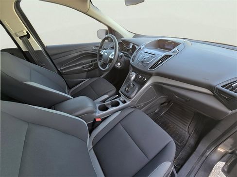Used 2015 Ford Escape S image 55