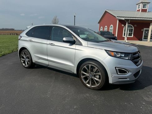Used 2018 Ford Edge Sport w/ Equipment Group 401A image 3