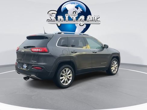 Used 2016 Jeep Cherokee Limited image 9