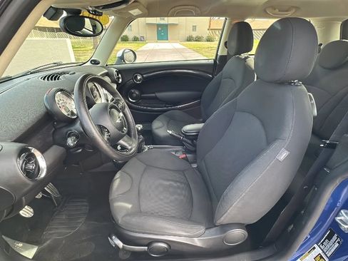 Used 2013 MINI Cooper S w/ Technology Pkg image 9
