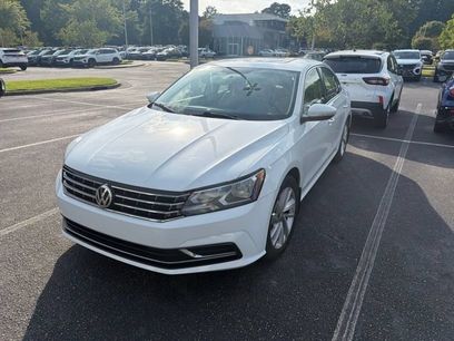 Used 2018 Volkswagen Passat 2.0T SE