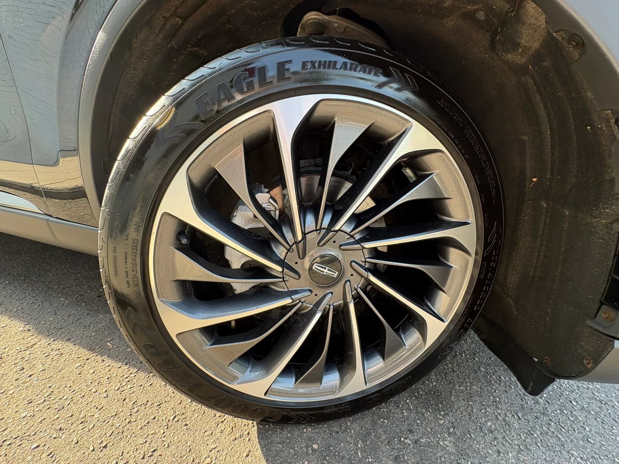 Used 2020 Lincoln Aviator Reserve w/ Equipment Group 202A AWD/4WD image 75