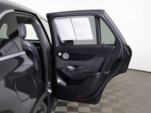 Used 2021 Mercedes-Benz GLC 300 4MATIC w/ Multimedia Package image 25