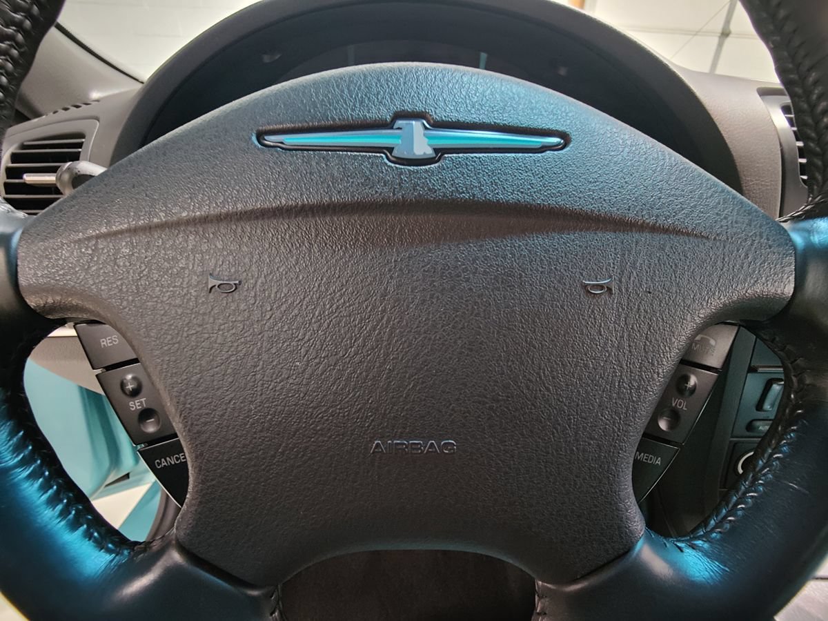 Used 2002 Ford Thunderbird RWD image 28