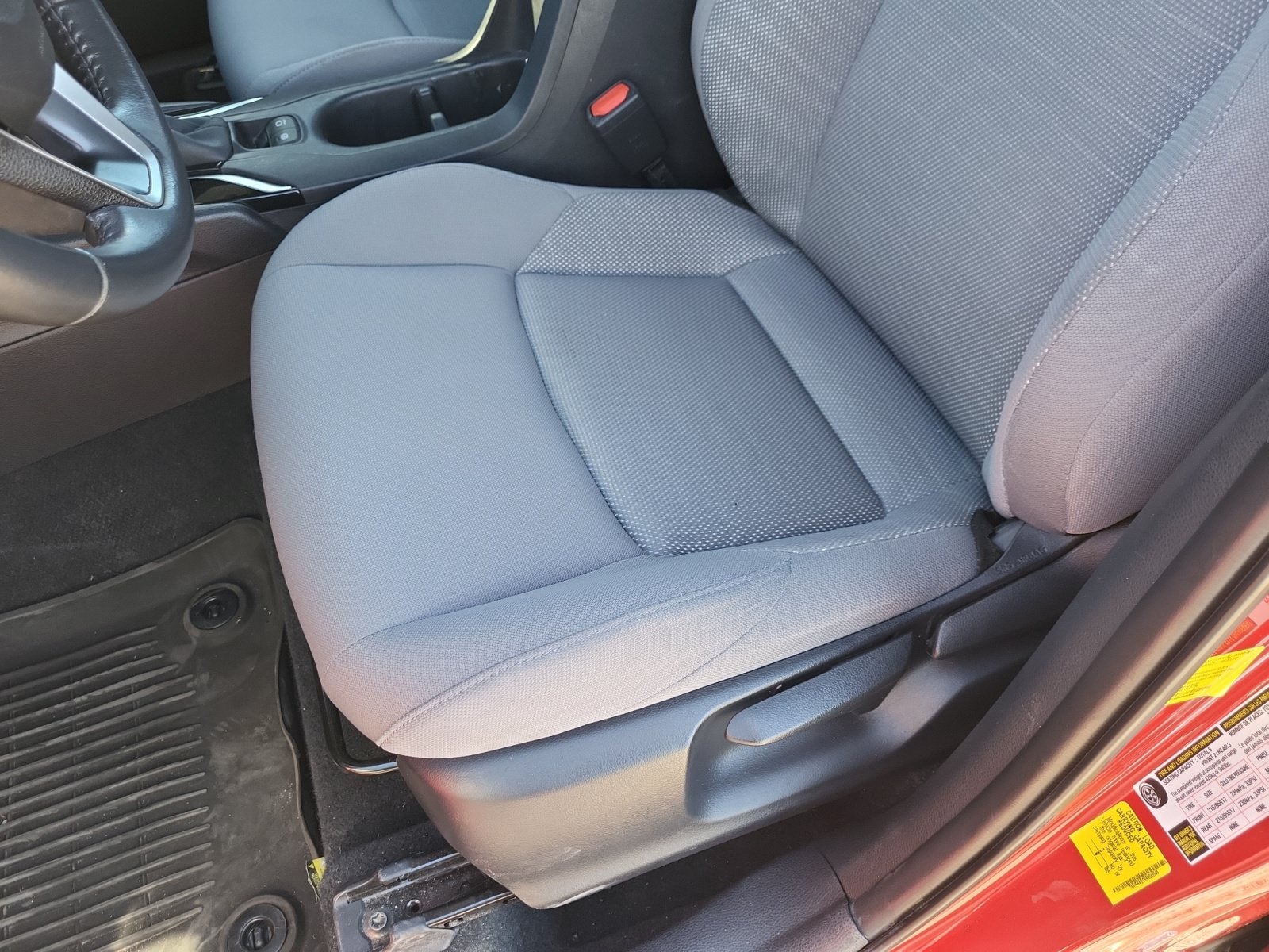 Used 2024 Toyota Corolla Cross AWD Hybrid image 18