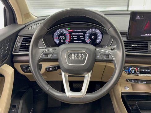 Used 2023 Audi Q5 2.0T Premium Plus w/ Premium Plus Package AWD/4WD image 10
