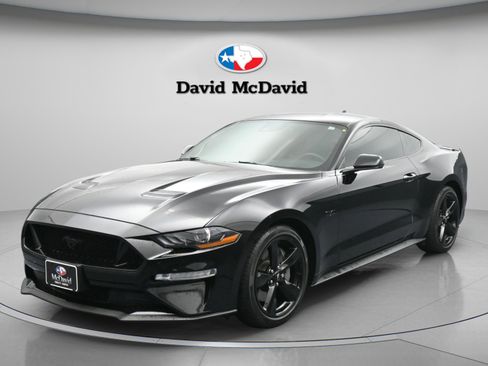Used 2023 Ford Mustang GT Premium w/ Equipment Group 401A RWD image 4