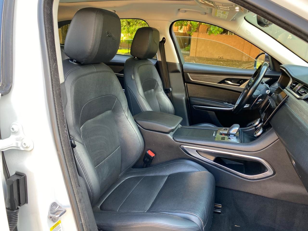 Used 2022 Jaguar F-PACE S AWD/4WD image 46