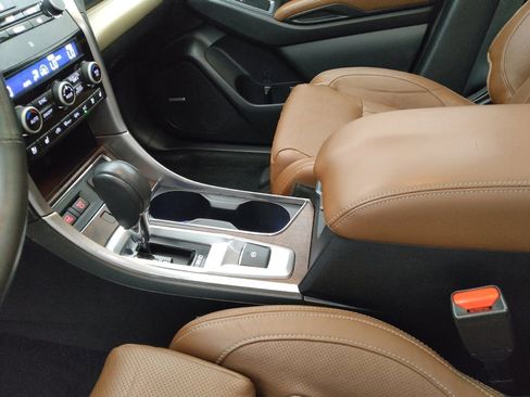 Used 2019 Subaru Ascent Touring image 26