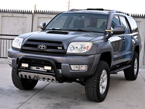 Used 2003 Toyota 4Runner Sport AWD/4WD image 40