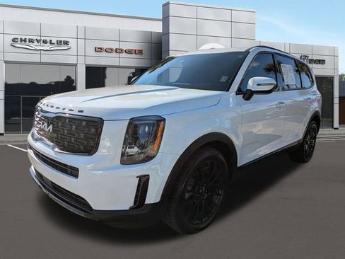 Used 2022 Kia Telluride EX w/ EX Premium Package image 7