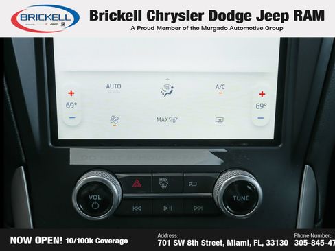 Used 2023 Ford Edge SE AWD/4WD image 13