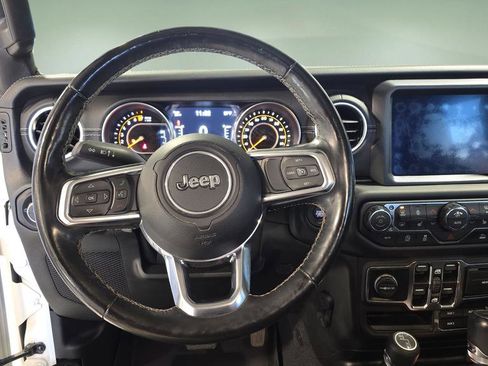 Used 2020 Jeep Gladiator Overland image 20