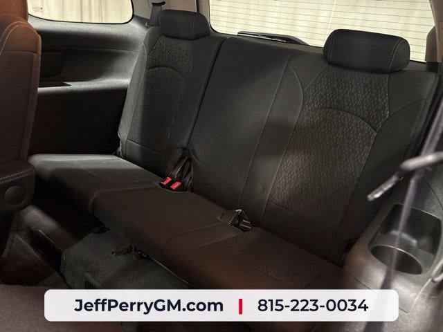 Used 2013 GMC Acadia SLE FWD image 22