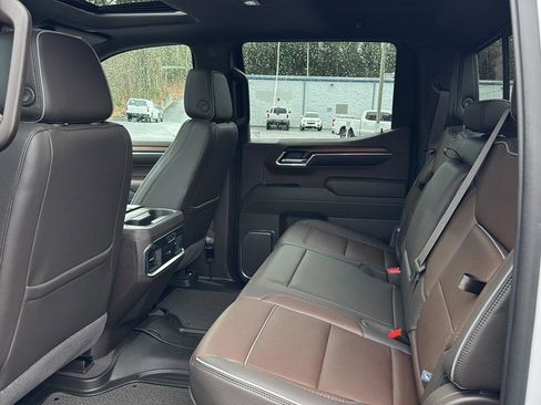 Certified 2024 GMC Sierra 1500 Denali w/ Denali Reserve Package image 9