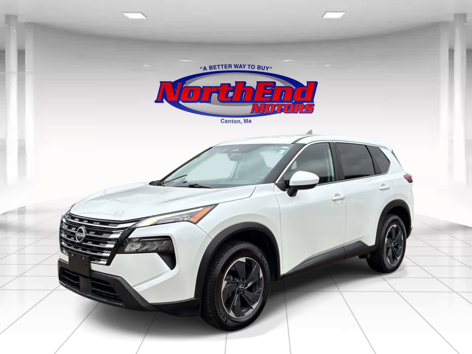 Used 2025 Nissan Rogue SV AWD/4WD image 3