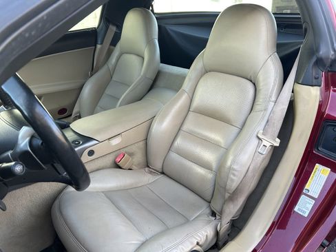 Used 2006 Chevrolet Corvette Coupe w/ Preferred Equipment Group image 8