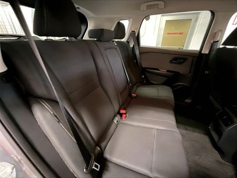 Used 2023 Nissan Rogue S AWD/4WD image 16