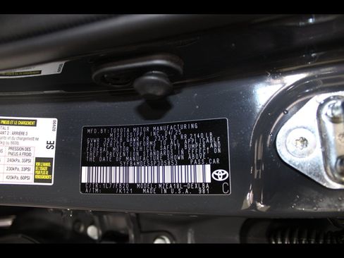 Used 2025 Toyota Corolla LE w/ LE Premium Package FWD image 27