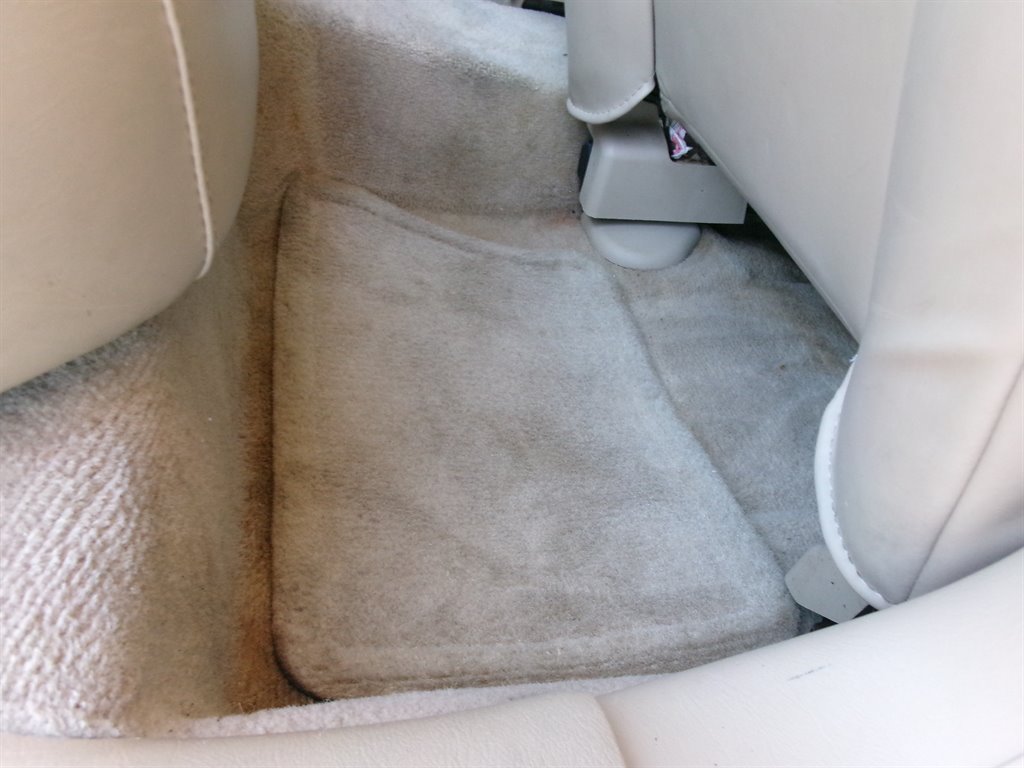 Used 2005 Buick Le Sabre Custom w/ Leather and Comfort Group FWD image 27