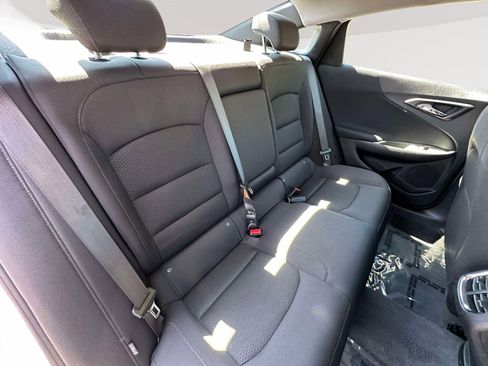 Used 2024 Chevrolet Malibu LT FWD image 33