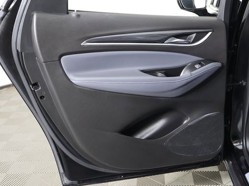 Used 2024 Buick Enclave Premium image 30