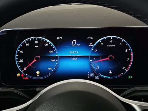 Used 2023 Mercedes-Benz GLA 250 image 19
