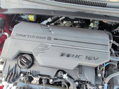 Used 2024 Hyundai Elantra SEL image 37