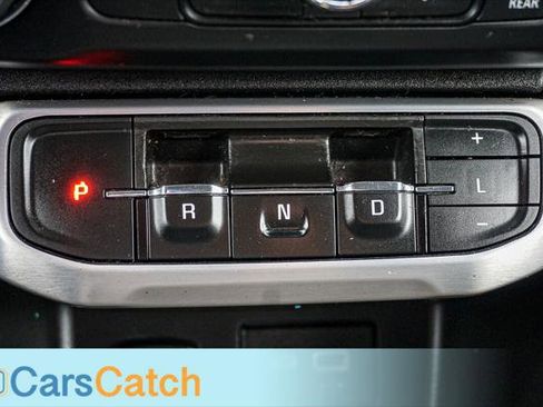 Used 2020 GMC Acadia SLE image 38