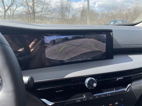 Certified 2025 Nissan Murano SV image 27